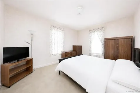 2118 E 27th Street Brooklyn NY 11229