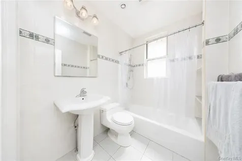 2118 E 27th Street Brooklyn NY 11229