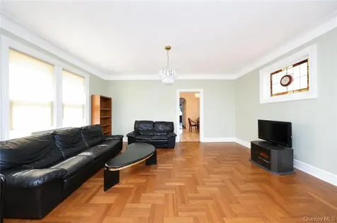 2118 E 27th Street Brooklyn NY 11229