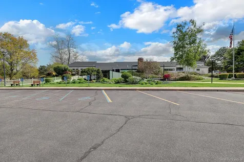 131 Village Circle West Manorville NY 11949