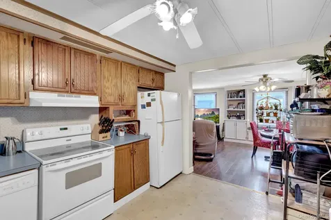 131 Village Circle West Manorville NY 11949