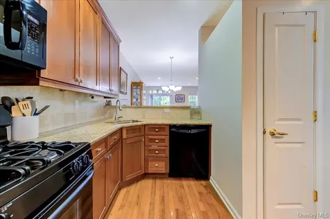 506 Southview Drive Poughkeepsie NY 12601