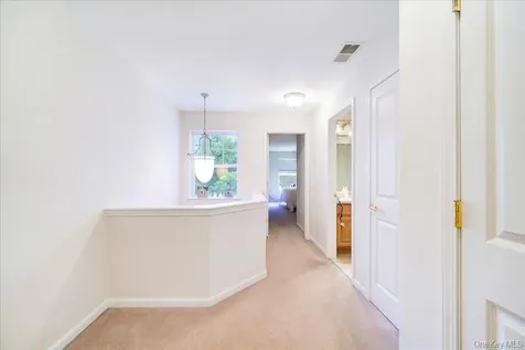 506 Southview Drive Poughkeepsie NY 12601