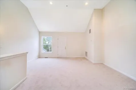 506 Southview Drive Poughkeepsie NY 12601
