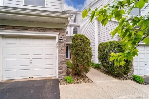 506 Southview Drive Poughkeepsie NY 12601