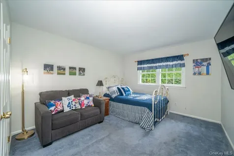 40 Hanson Lane New Rochelle NY 10804