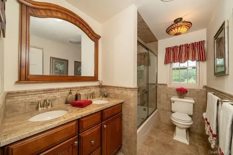 40 Hanson Lane New Rochelle NY 10804