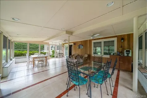 40 Hanson Lane New Rochelle NY 10804