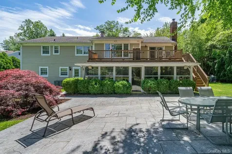 40 Hanson Lane New Rochelle NY 10804