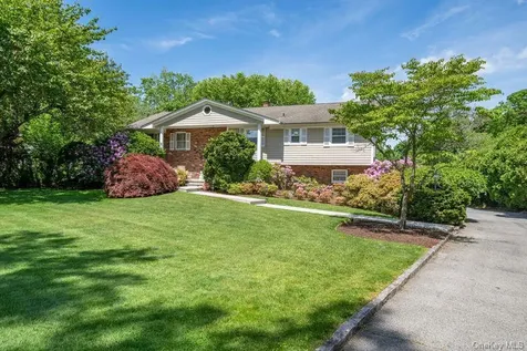 40 Hanson Lane New Rochelle NY 10804