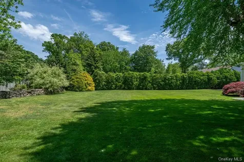 40 Hanson Lane New Rochelle NY 10804