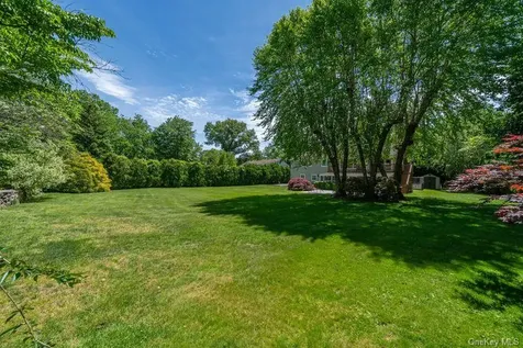 40 Hanson Lane New Rochelle NY 10804
