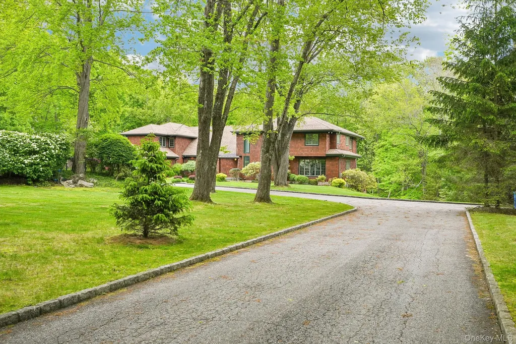 27 Cat Ridge Road North Salem NY 10560