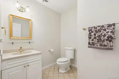 27 Cat Ridge Road North Salem NY 10560
