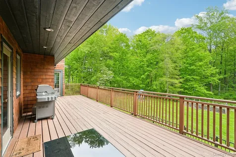 27 Cat Ridge Road North Salem NY 10560