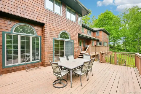 27 Cat Ridge Road North Salem NY 10560