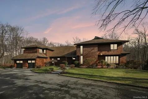 27 Cat Ridge Road North Salem NY 10560
