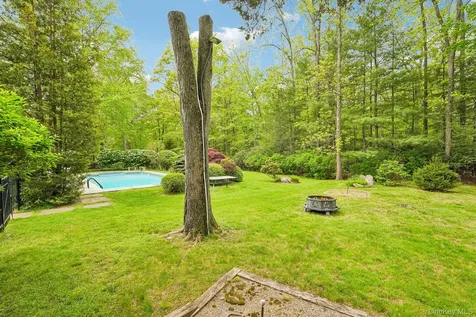 27 Cat Ridge Road North Salem NY 10560