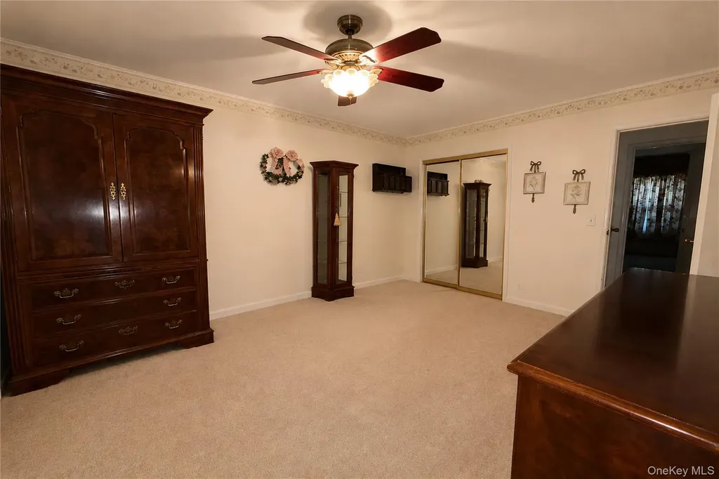 1108 Mcdonald Avenue Wantagh NY 11793