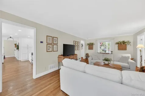 116 Chestnut Drive New Windsor NY 12553