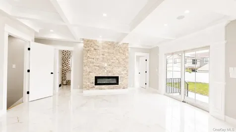 26 Kingston Avenue Hicksville NY 11801
