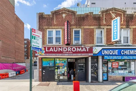 2526 30TH Avenue Astoria NY 11102