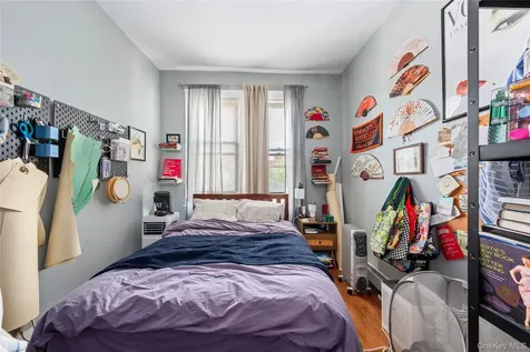 2526 30th Avenue Astoria NY 11102