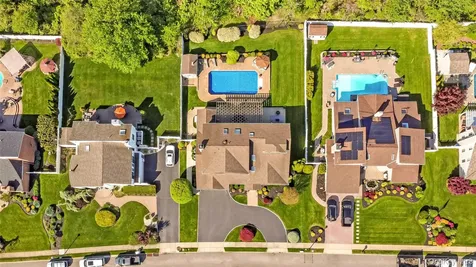 164 Pace Drive S West Islip NY 11795