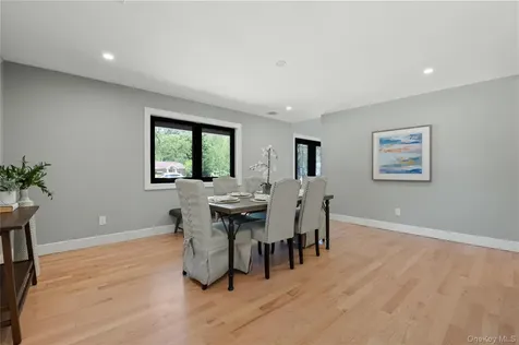 845 Islip Avenue Central Islip NY 11722