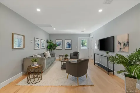 845 Islip Avenue Central Islip NY 11722