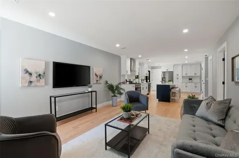 845 Islip Avenue Central Islip NY 11722