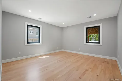 845 Islip Avenue Central Islip NY 11722