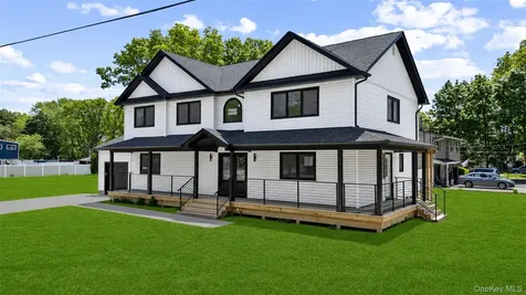 845 Islip Avenue Central Islip NY 11722