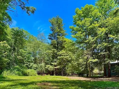 243 Fraleigh Lane Red Hook NY 12571