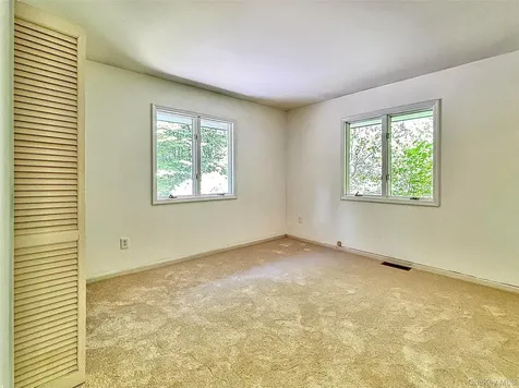 243 Fraleigh Lane Red Hook NY 12571