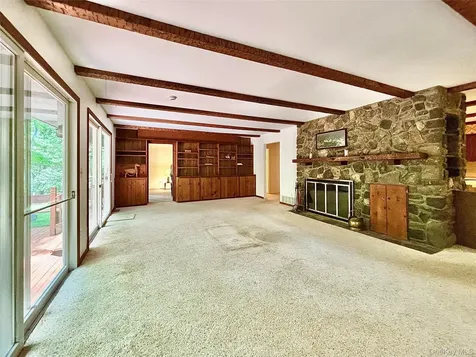 243 Fraleigh Lane Red Hook NY 12571