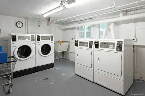 330 S Broadway Tarrytown NY 10591