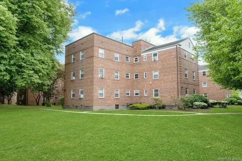 330 S Broadway Tarrytown NY 10591