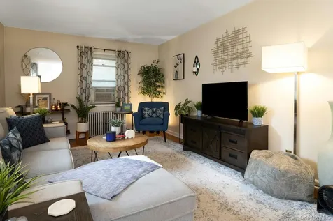 330 S Broadway Tarrytown NY 10591