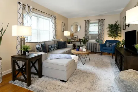 330 S Broadway Tarrytown NY 10591