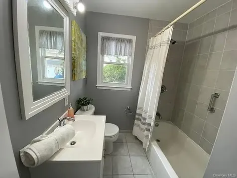 4 West Court Bethpage NY 11714