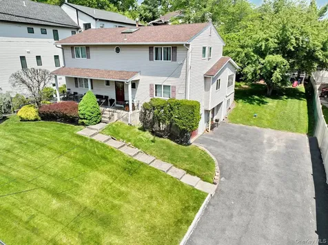 22 Jill Lane Monsey NY 10952