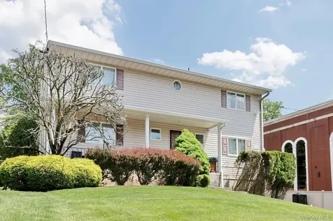 22 Jill Lane Monsey NY 10952