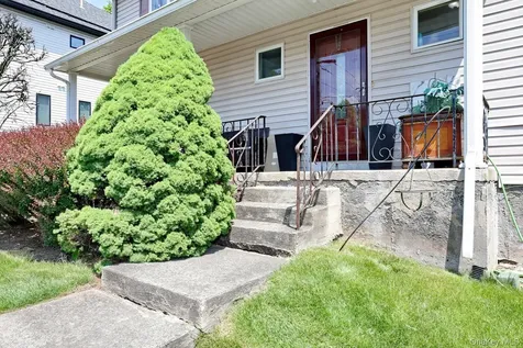 22 Jill Lane Monsey NY 10952
