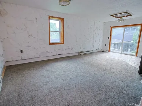 378 Broadway Ulster Park NY 12487