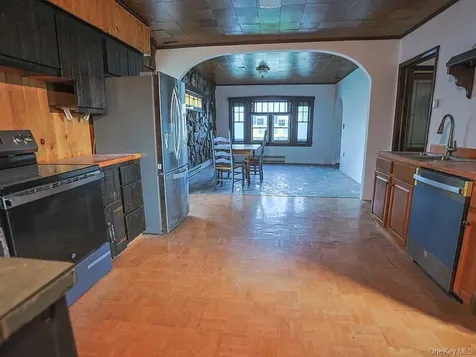 378 Broadway Ulster Park NY 12487