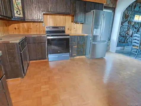 378 Broadway Ulster Park NY 12487