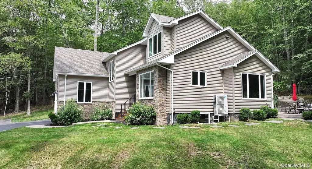 224 Lake Shore Drive Monticello NY 12701