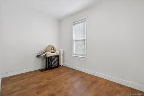 117 Greenvale Avenue Yonkers NY 10703