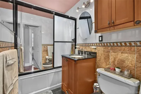 117 Greenvale Avenue Yonkers NY 10703
